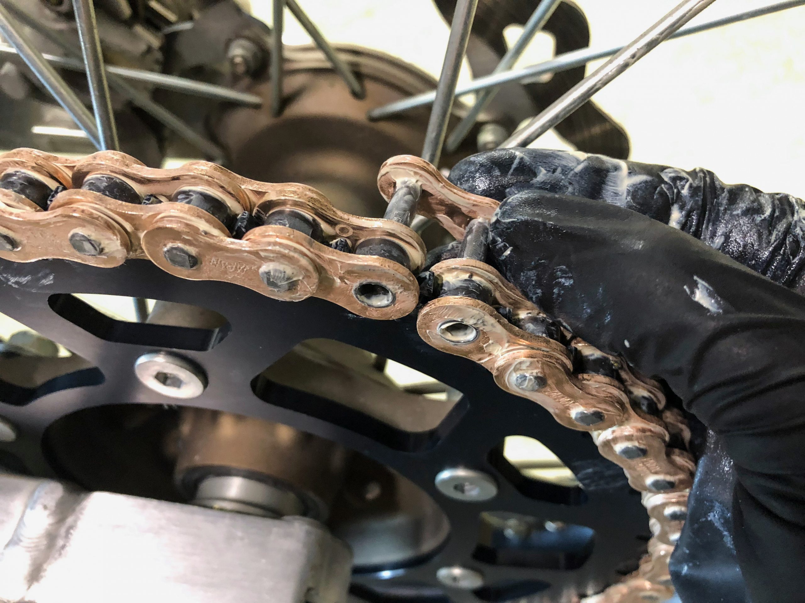 How to Put a Chain on a Dirt Bike