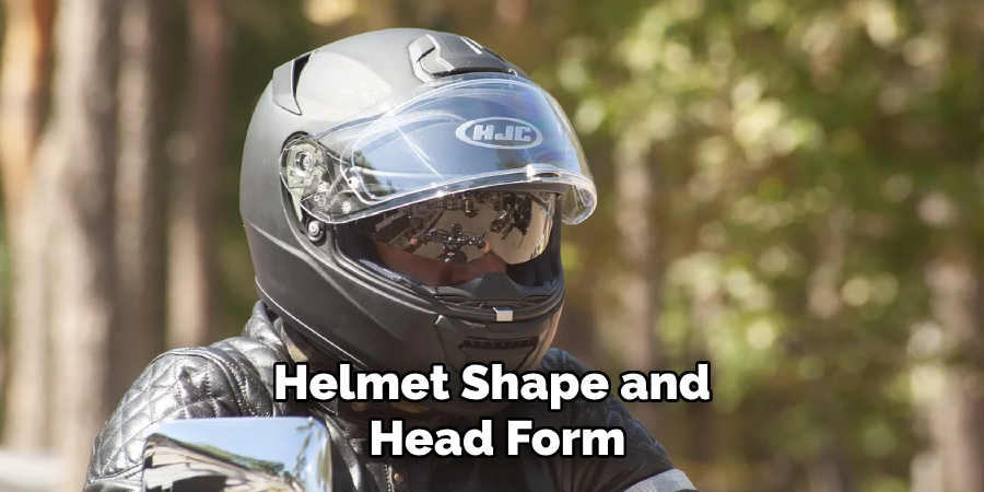 Helmet Shape and Head Form